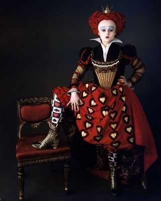 играть Queen Hearts